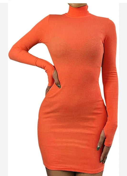 Vestido Naranja Corto. Espalda descubierta